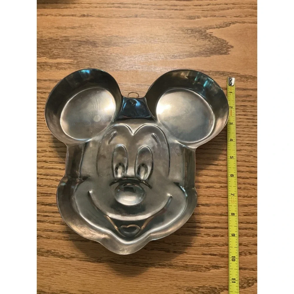 Vintage Disney Mickey Mouse Copper Cake Pan Gelatin Mold Wall Decor